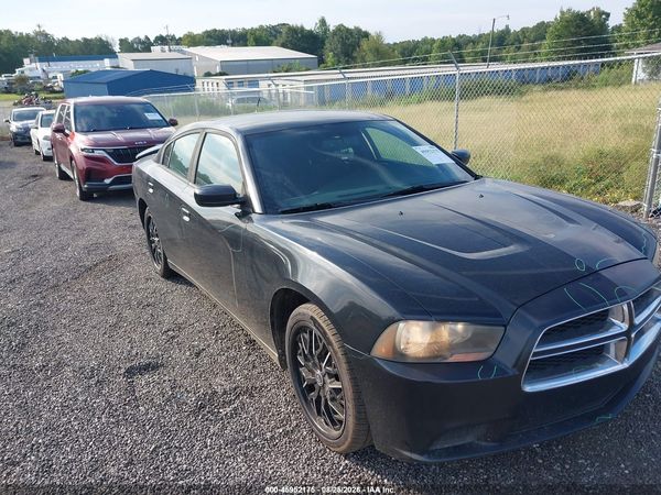 2013 DODGE CHARGER SE
