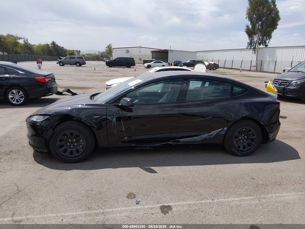 2025 TESLA MODEL 3