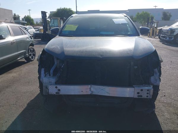 2016 TOYOTA HIGHLANDER XLE V6