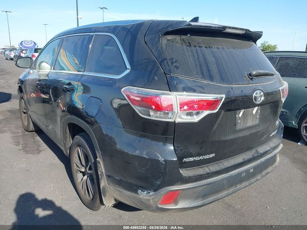 2016 TOYOTA HIGHLANDER XLE V6