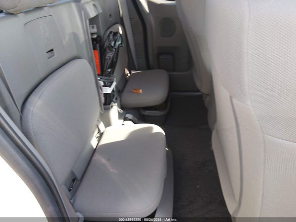 2019 NISSAN FRONTIER S