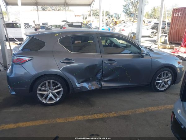 2016 LEXUS CT 200H