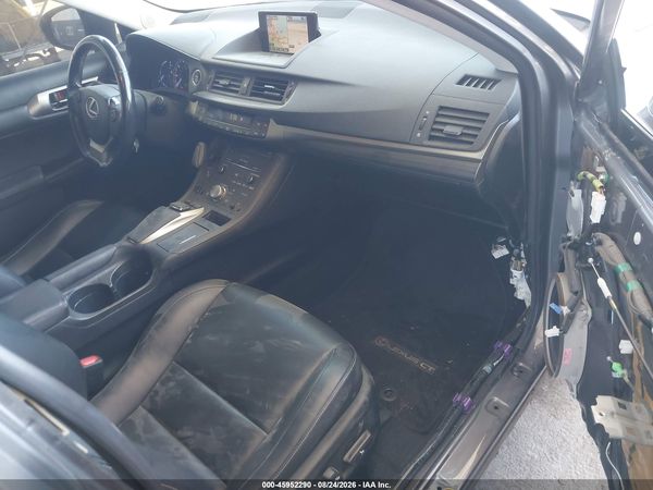2016 LEXUS CT 200H