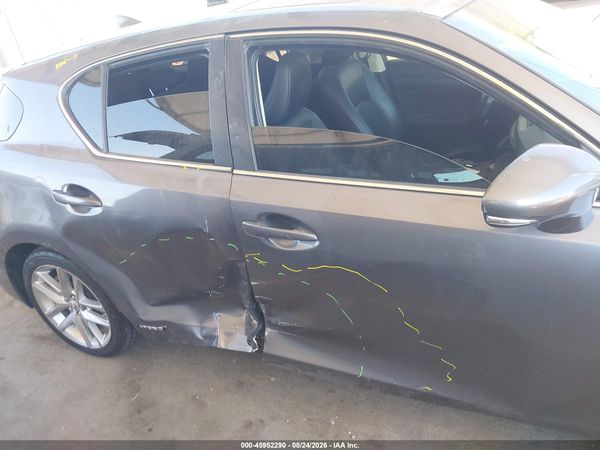 2016 LEXUS CT 200H