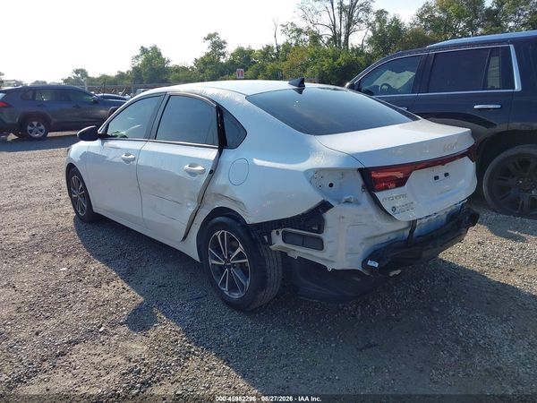 2023 KIA FORTE LXS — I3