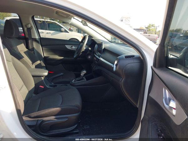 2023 KIA FORTE LXS — I5