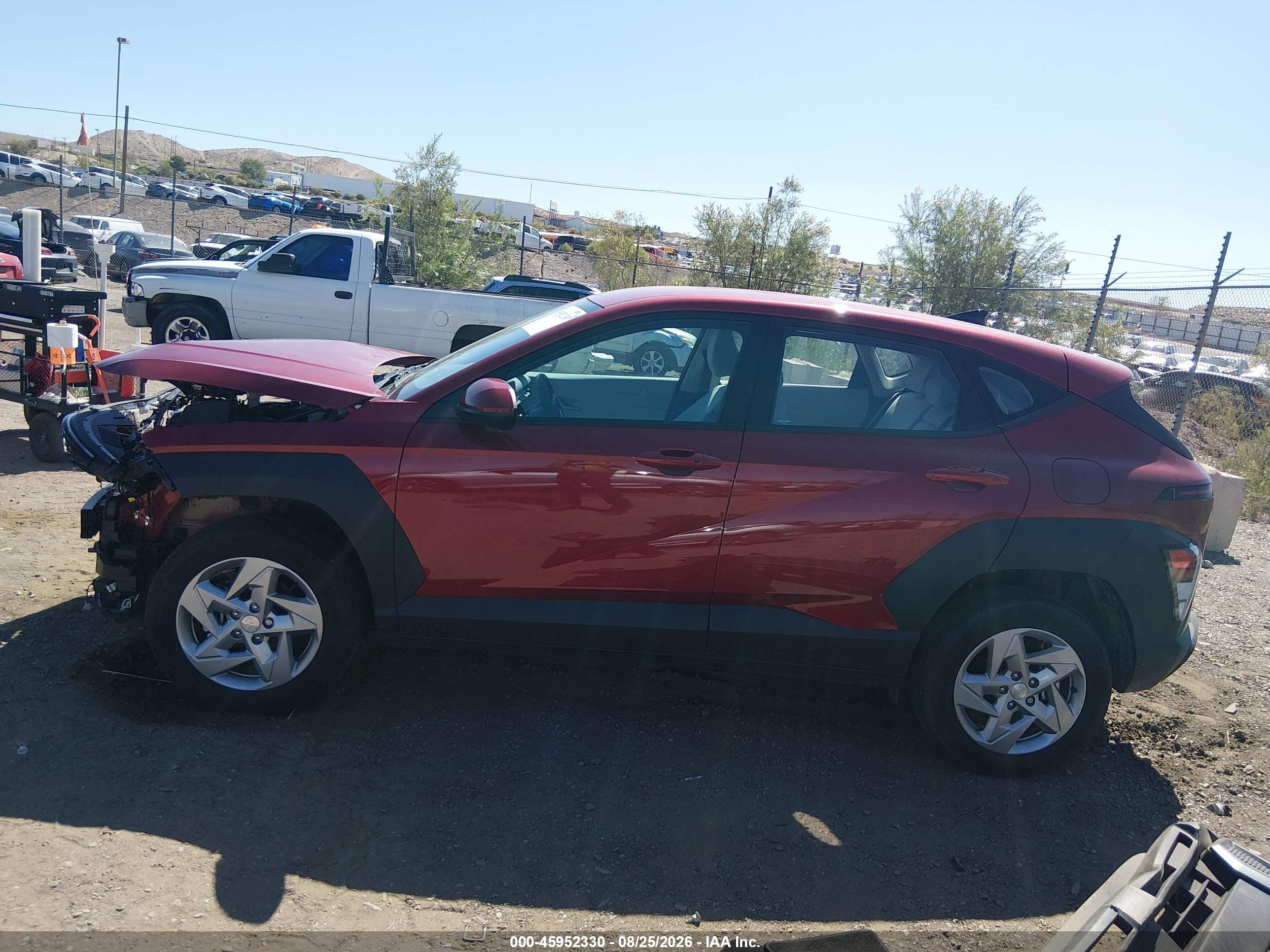2025 HYUNDAI KONA SE
