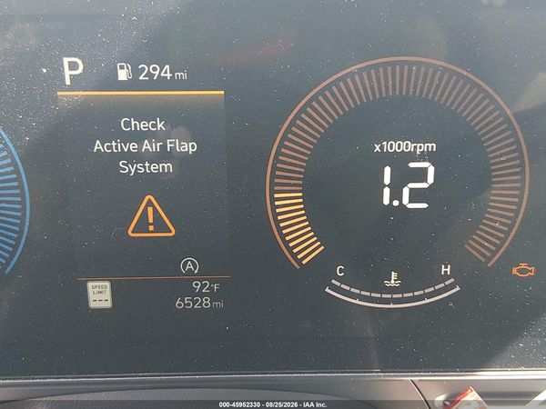 2025 HYUNDAI KONA SE