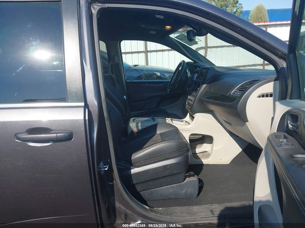 2019 DODGE GRAND CARAVAN SXT — I5