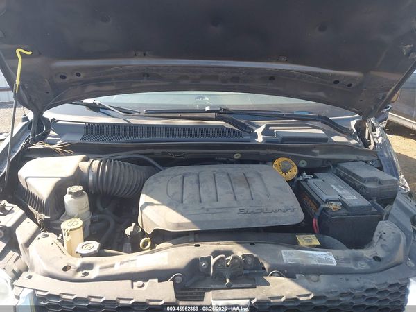 2019 DODGE GRAND CARAVAN SXT — I10