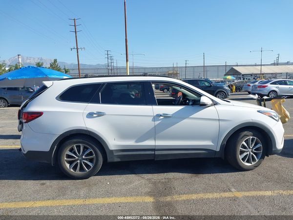 2018 HYUNDAI SANTA FE SE