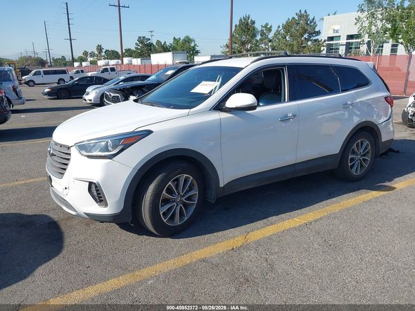 2018 HYUNDAI SANTA FE SE