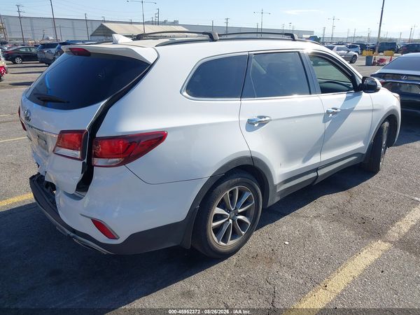 2018 HYUNDAI SANTA FE SE
