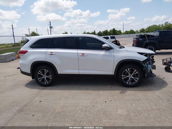 2019 TOYOTA HIGHLANDER LE PLUS
