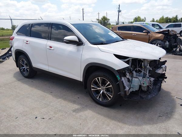 2019 TOYOTA HIGHLANDER LE PLUS