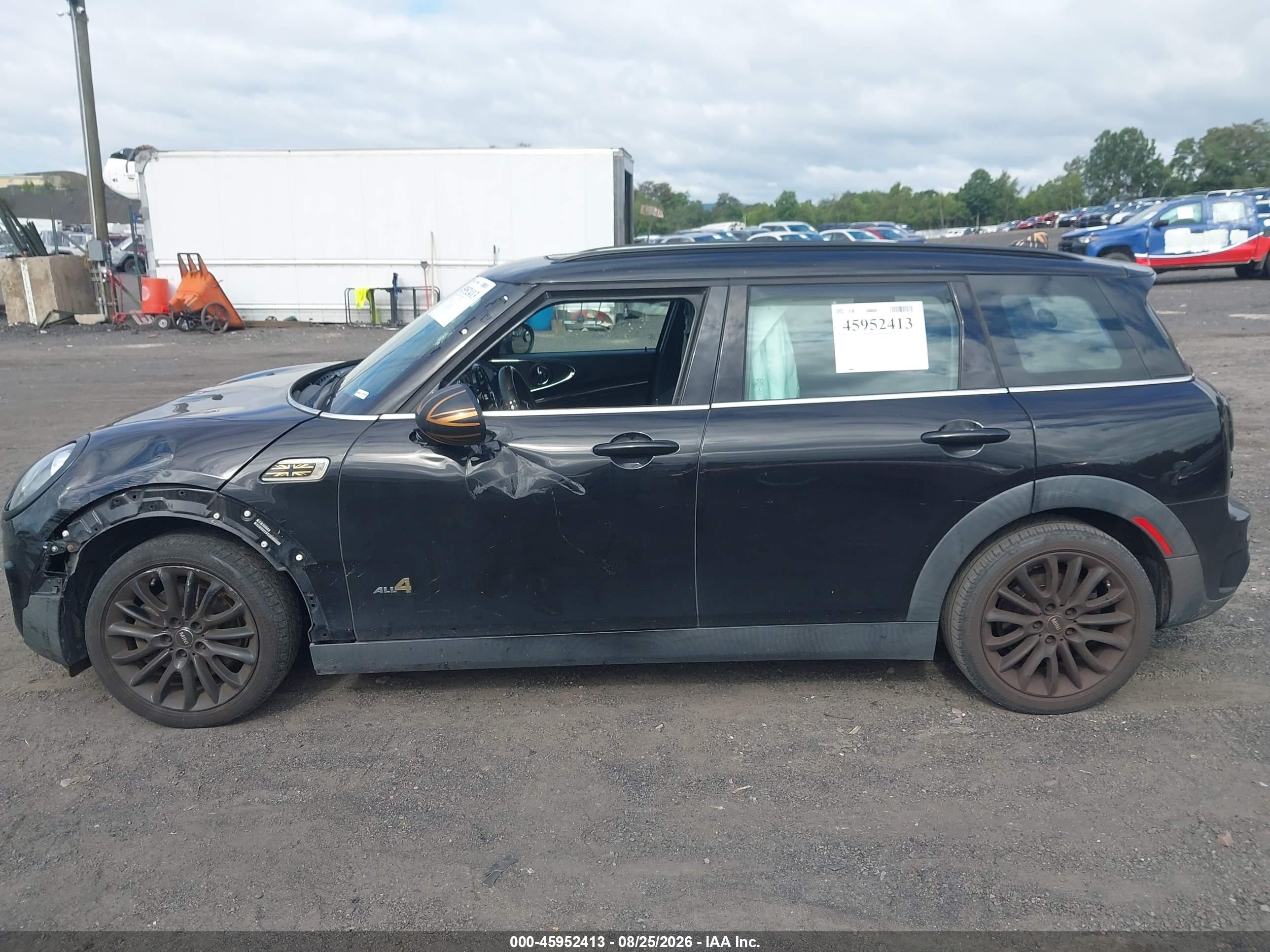 2017 MINI CLUBMAN COOPER S