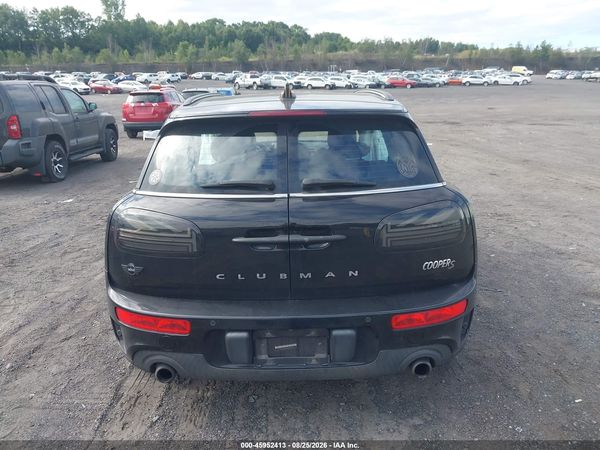 2017 MINI CLUBMAN COOPER S
