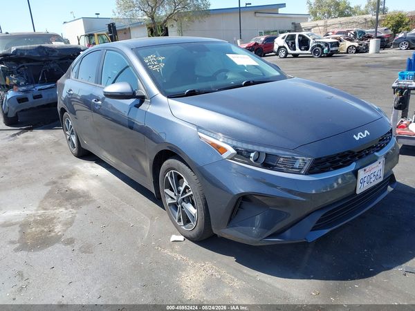 2023 KIA FORTE LXS — I1