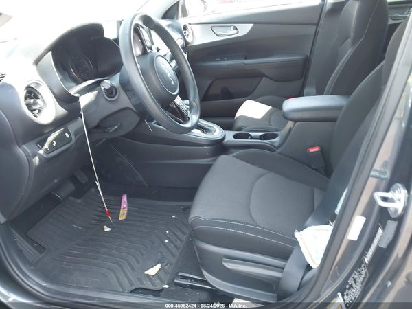 2023 KIA FORTE LXS — I5