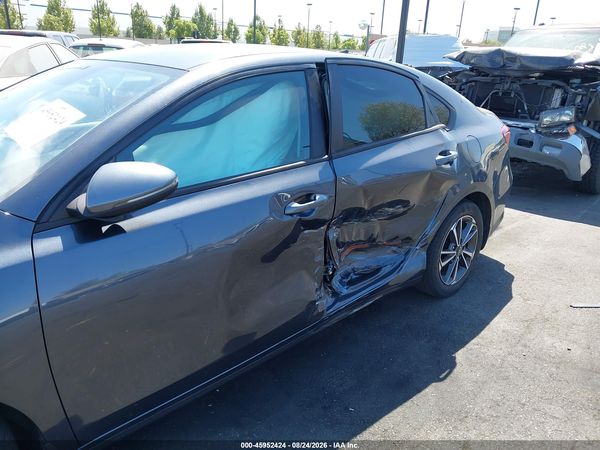2023 KIA FORTE LXS — I6