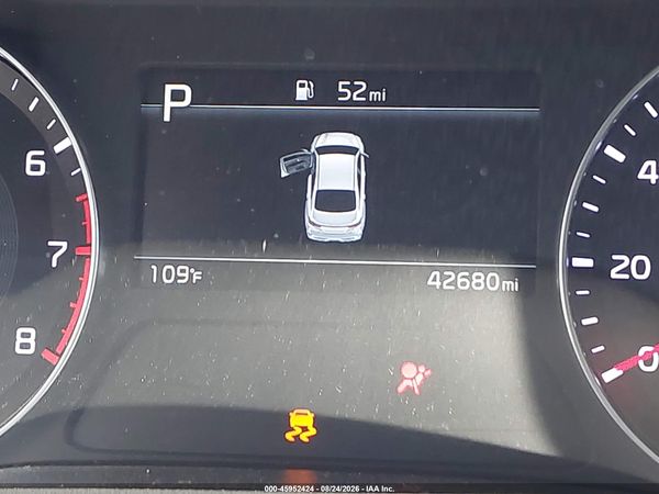 2023 KIA FORTE LXS — I118
