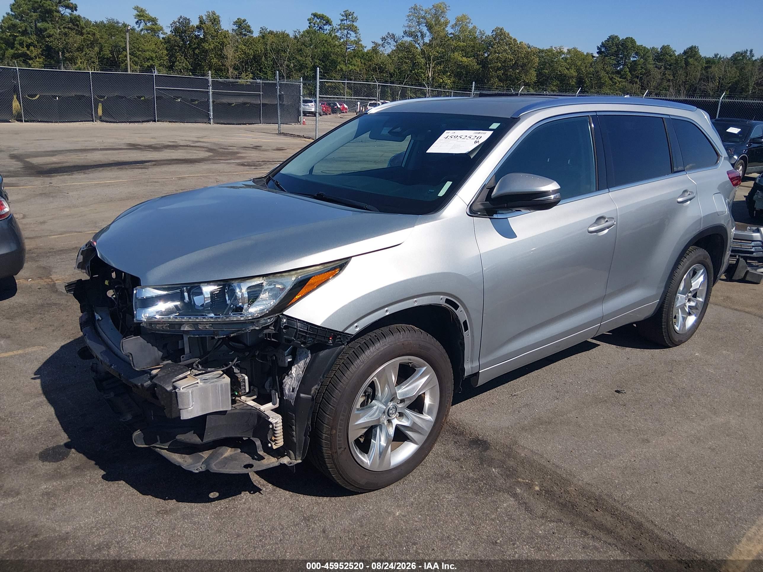 2019 TOYOTA HIGHLANDER LIMITED — I2
