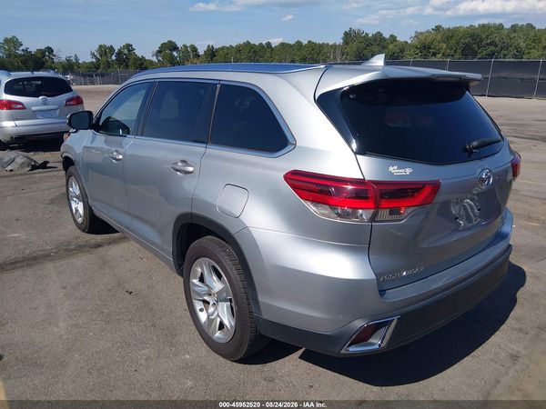 2019 TOYOTA HIGHLANDER LIMITED — I3