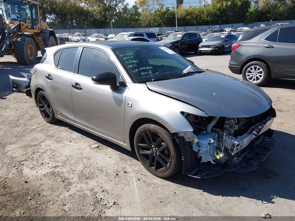 2016 LEXUS CT 200H