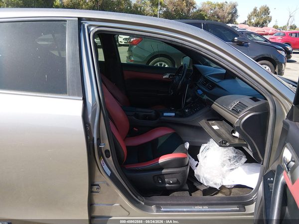 2016 LEXUS CT 200H