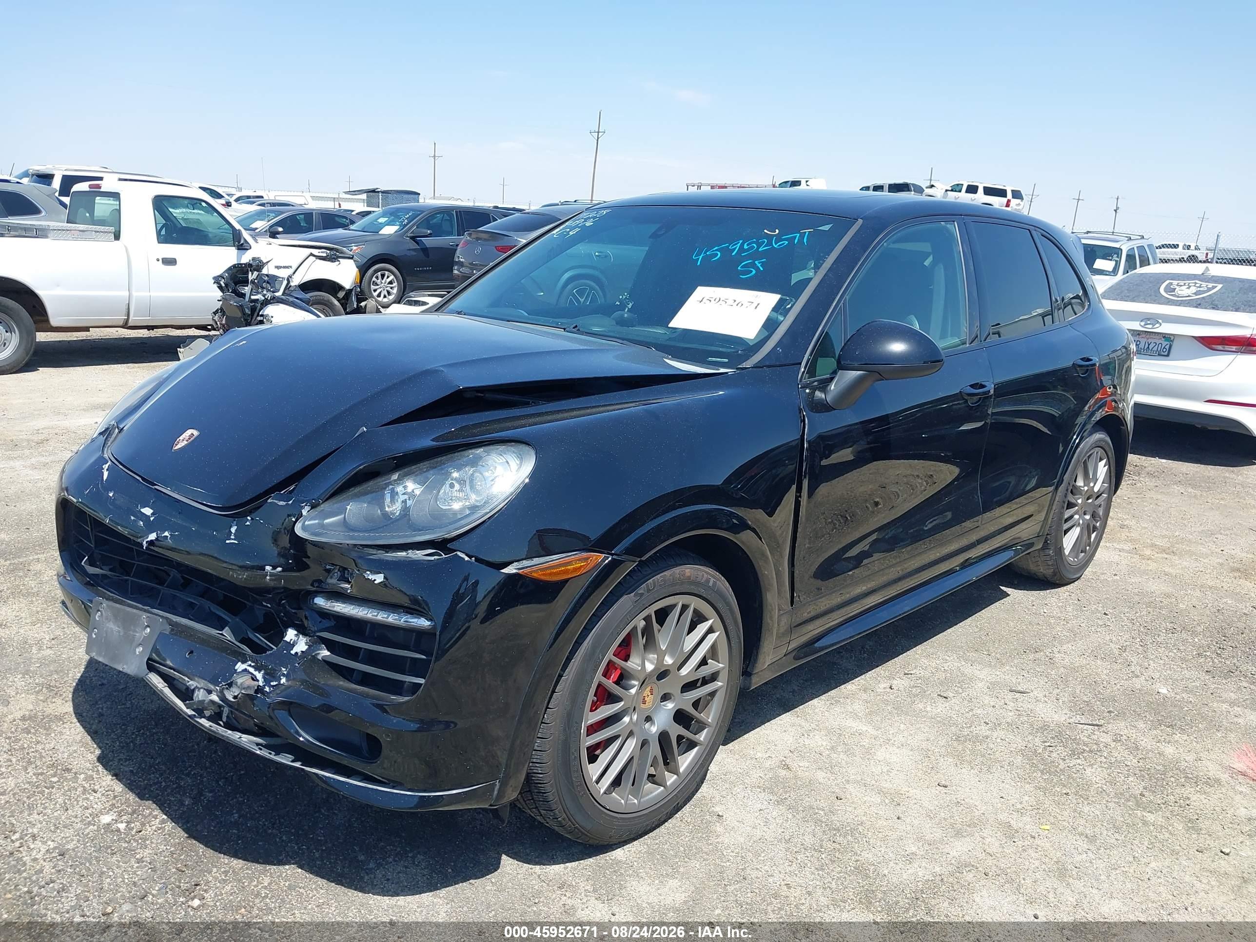 2014 PORSCHE CAYENNE GTS — I2