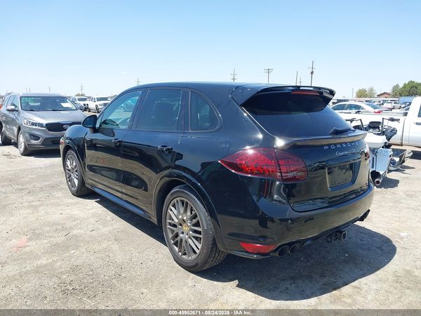 2014 PORSCHE CAYENNE GTS — I3