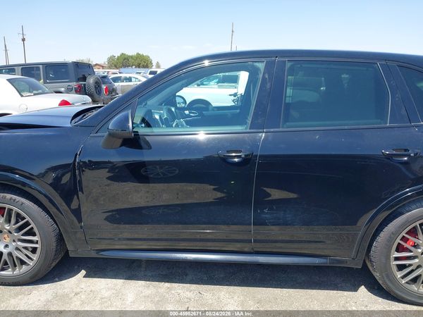 2014 PORSCHE CAYENNE GTS — I117