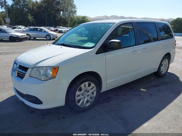 2018 DODGE GRAND CARAVAN SE