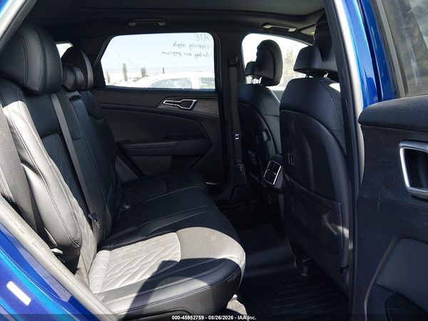 2023 KIA SPORTAGE X-LINE