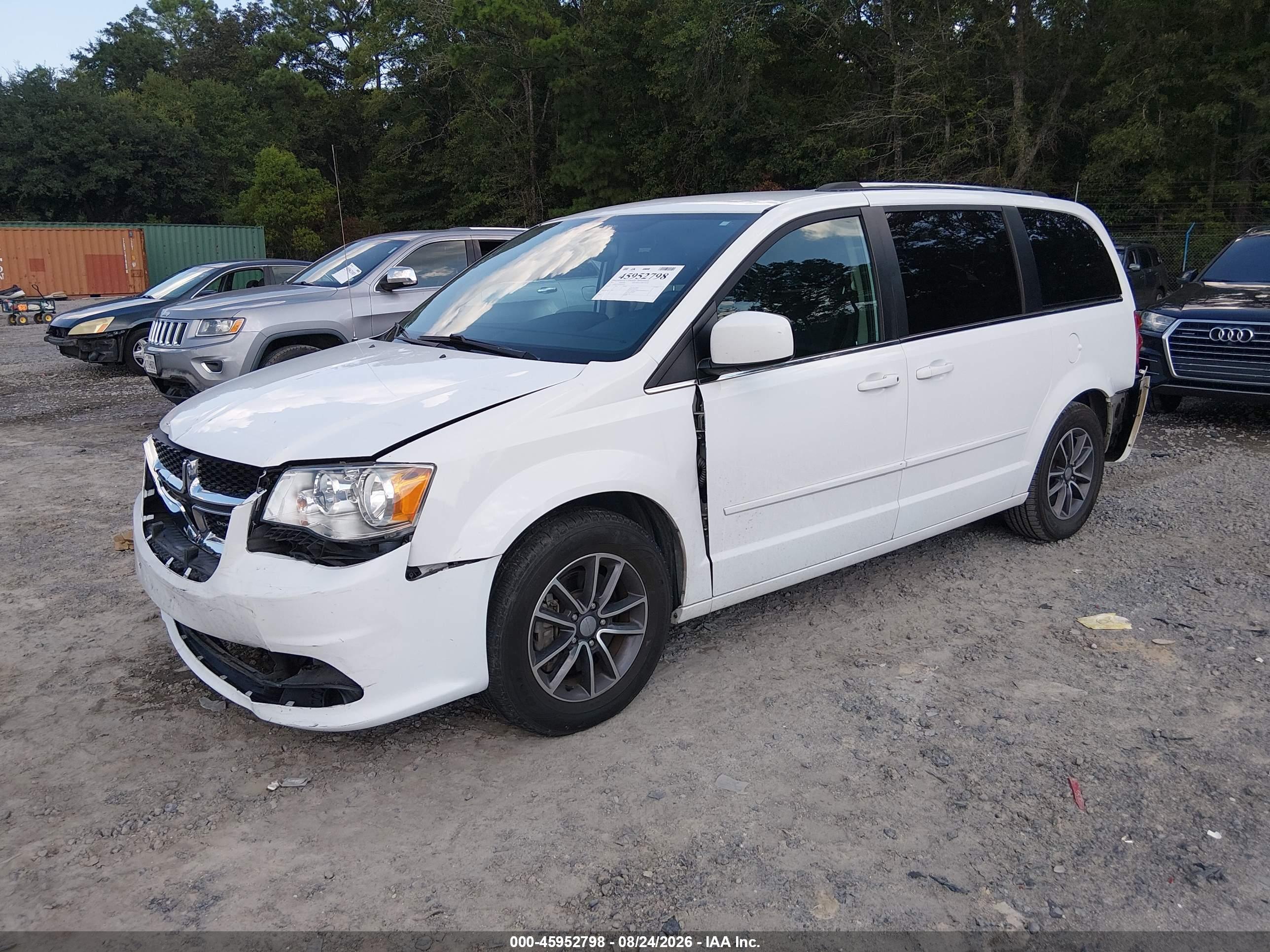 2017 DODGE GRAND CARAVAN SXT — I2