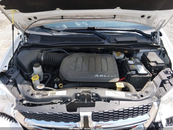 2017 DODGE GRAND CARAVAN SXT — I10