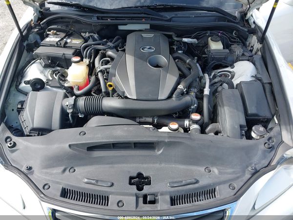 2016 LEXUS IS 200T