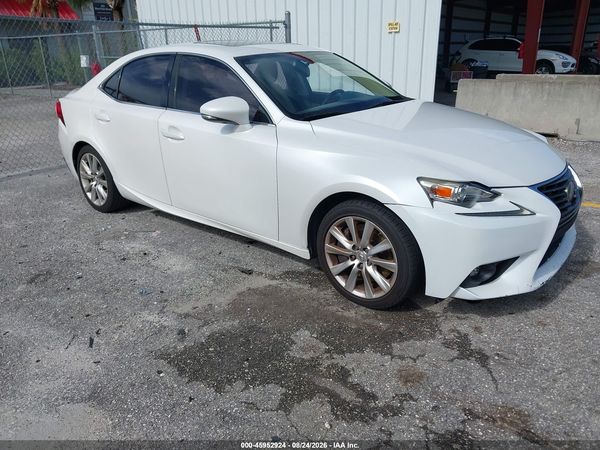 2016 LEXUS IS 200T