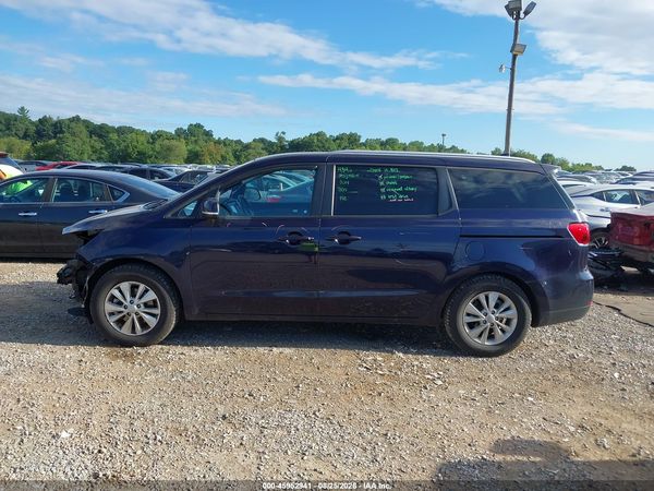 2018 KIA SEDONA LX