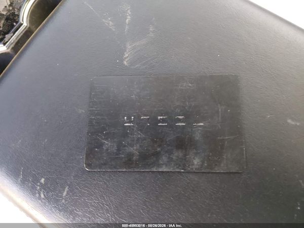 2020 TESLA MODEL 3 — I11