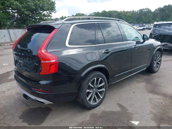 2016 VOLVO XC90 T6 MOMENTUM