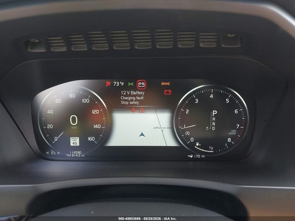 2016 VOLVO XC90 T6 MOMENTUM