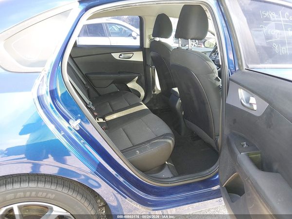 2022 KIA FORTE LXS