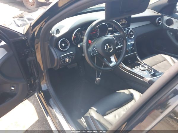 2018 MERCEDES-BENZ C 300 C300 — I152