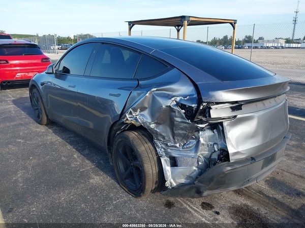 2026 TESLA MODEL Y PREMIUM/REAR-WHEEL DRIVE