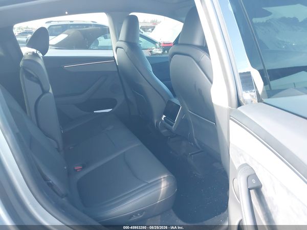 2026 TESLA MODEL Y PREMIUM/REAR-WHEEL DRIVE