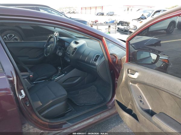 2017 KIA FORTE LX