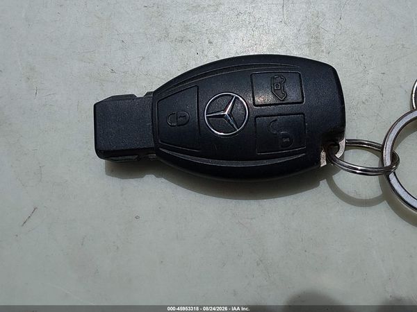 2020 MERCEDES-BENZ METRIS