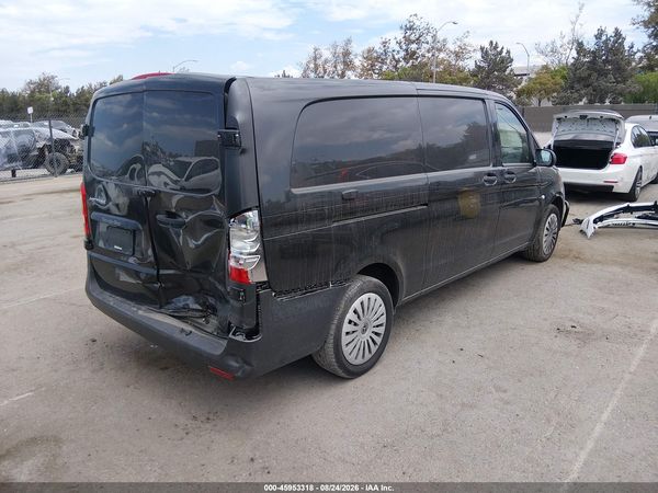 2020 MERCEDES-BENZ METRIS