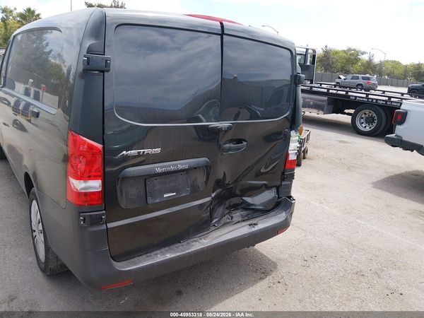 2020 MERCEDES-BENZ METRIS